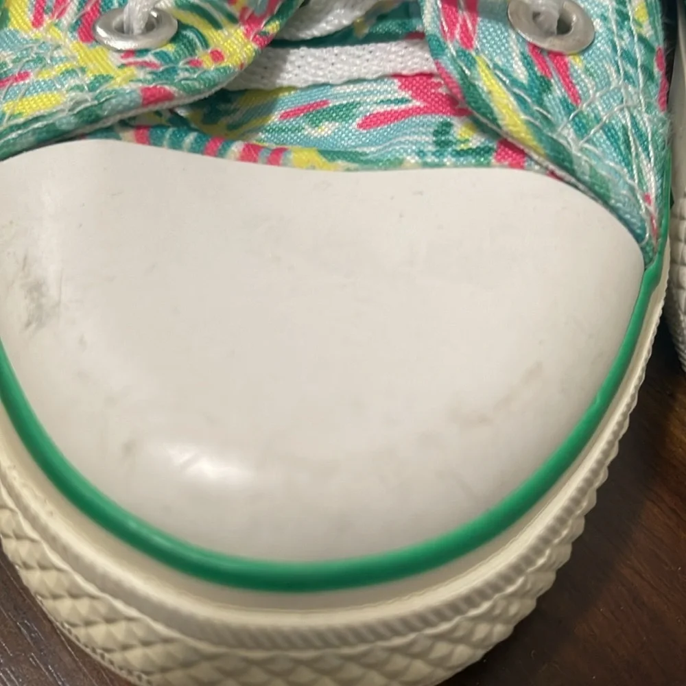 Women’s green pink floral fashionion sneakers size  11 - Picture 11 of 11